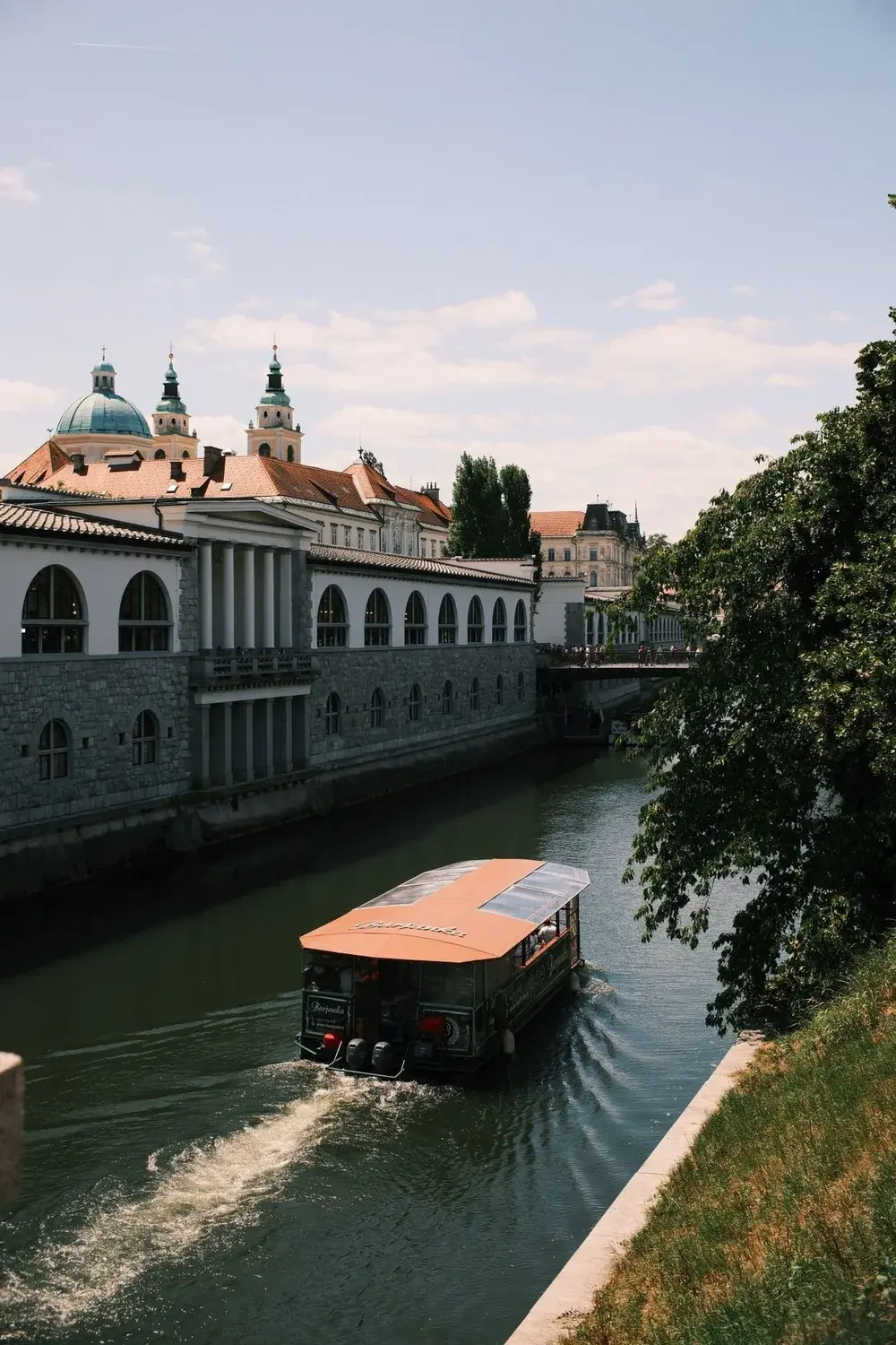 Ljubljana — pogled na grad